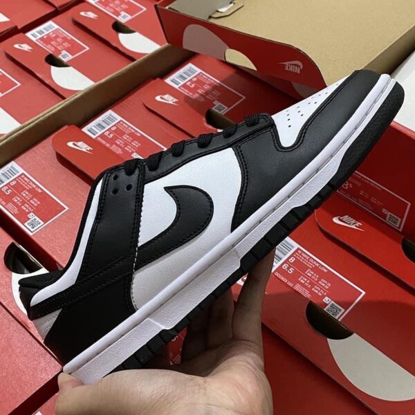 Dunk Black And White Low Pallets - Image 2
